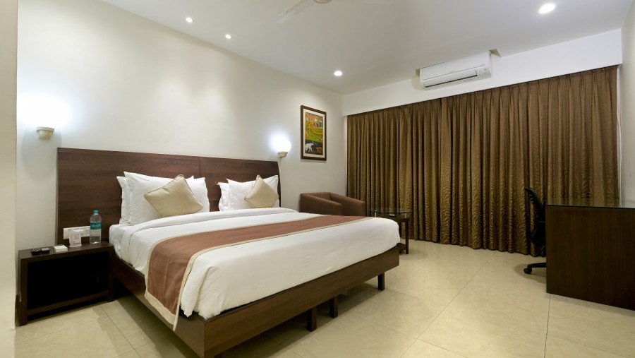 Rooms | Hotel Sadanand Ankleshwar